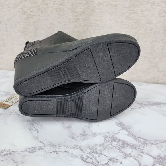 Toms Kelsey Black Leather Zebra Shimmer Wedge Ankle Boots Booties NEW NO BOX - Picture 6 of 8